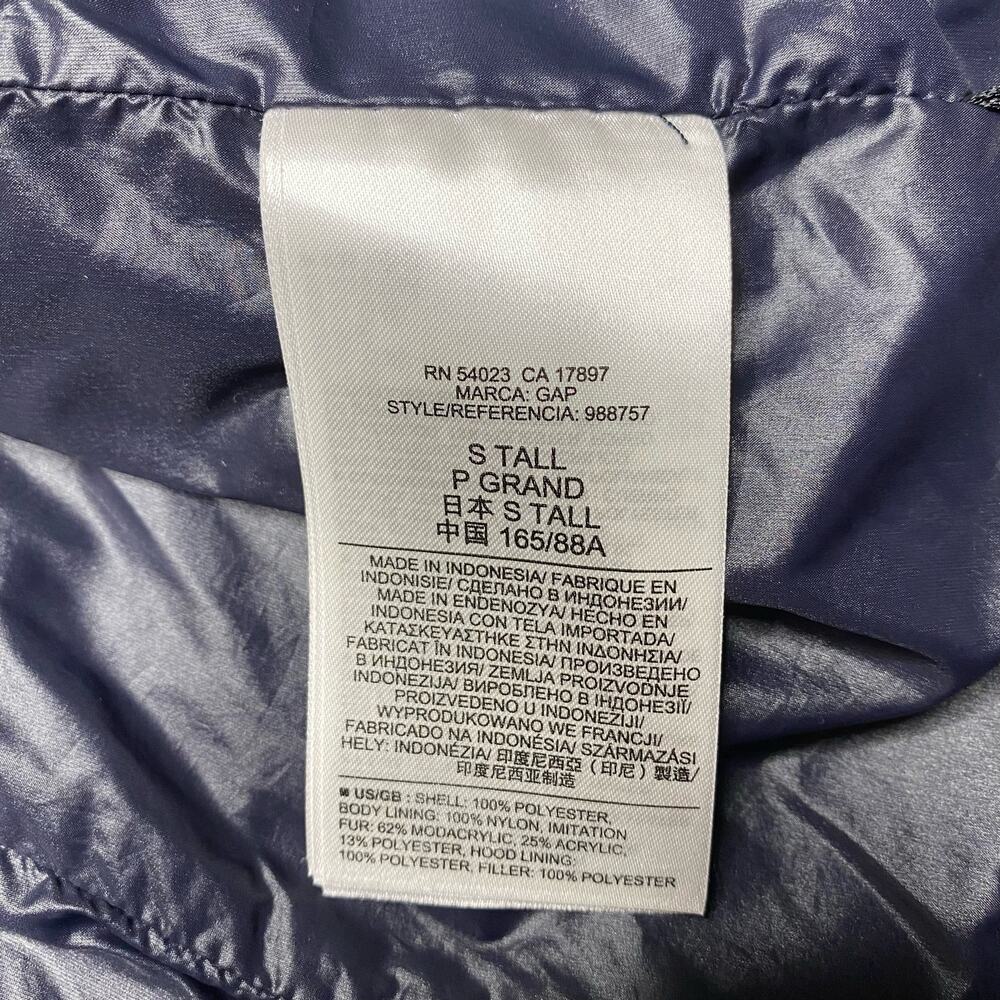 Gap Primaloft Down Alternative Puffer Hooded Vest… - image 5